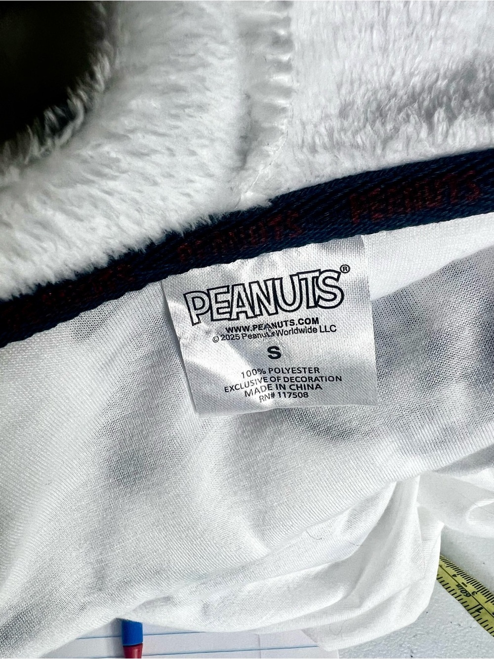 Peanuts Snoopy Fleece Hooded Jacket - Picture 4 of 5